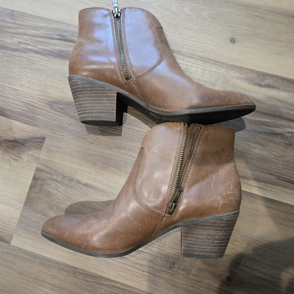 Womens Frye Boots - Picture 3 of 5